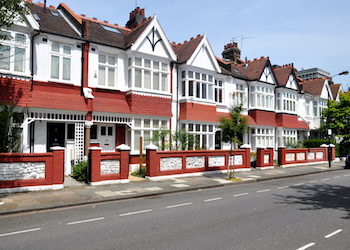 Can i use 2 estate clearance agents to sell my house